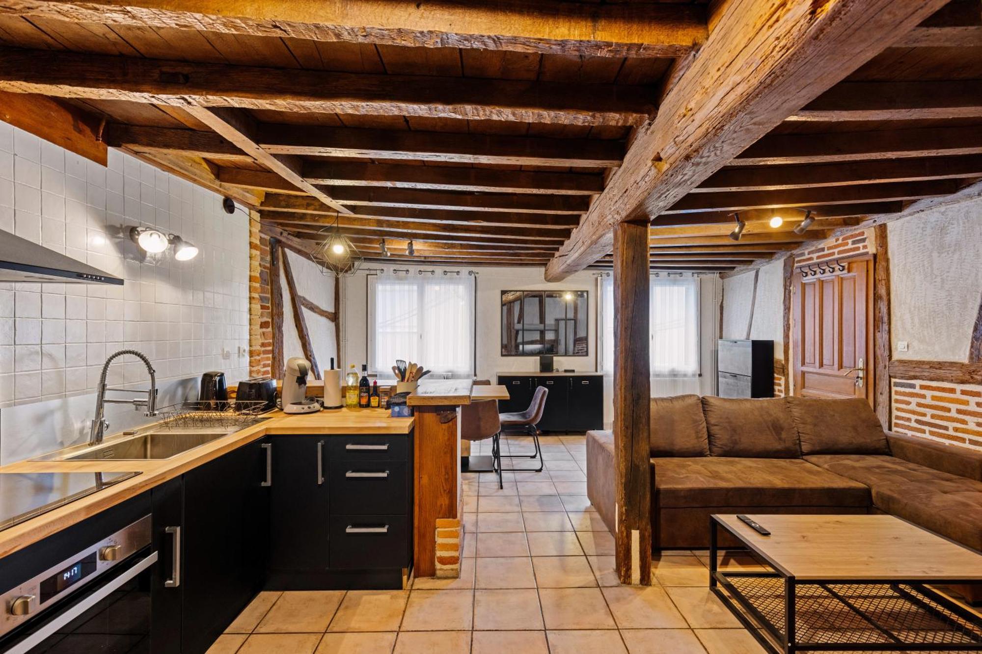 Les Chambres Tonics Montrevel-en-Bresse Ngoại thất bức ảnh
