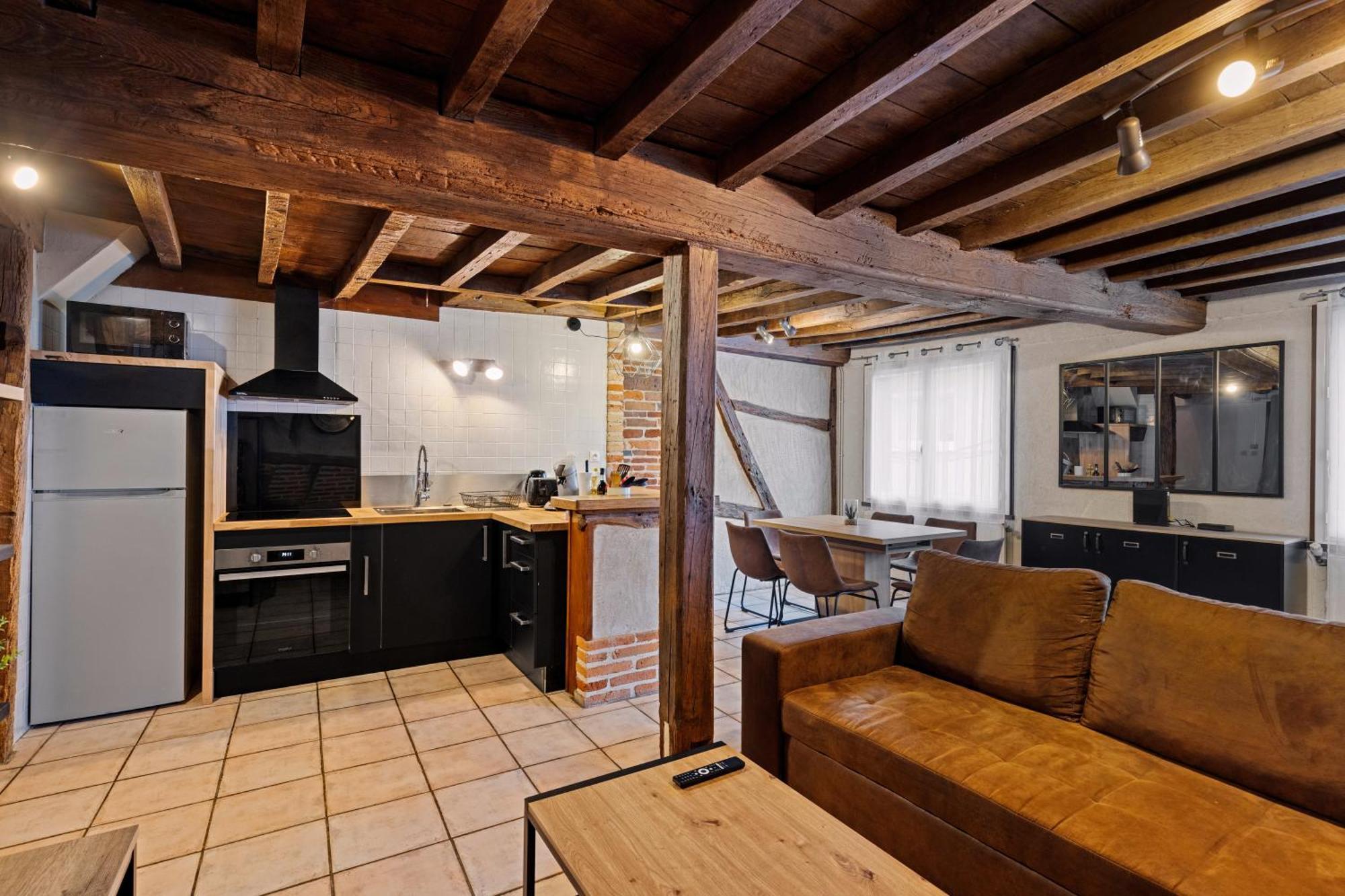 Les Chambres Tonics Montrevel-en-Bresse Ngoại thất bức ảnh